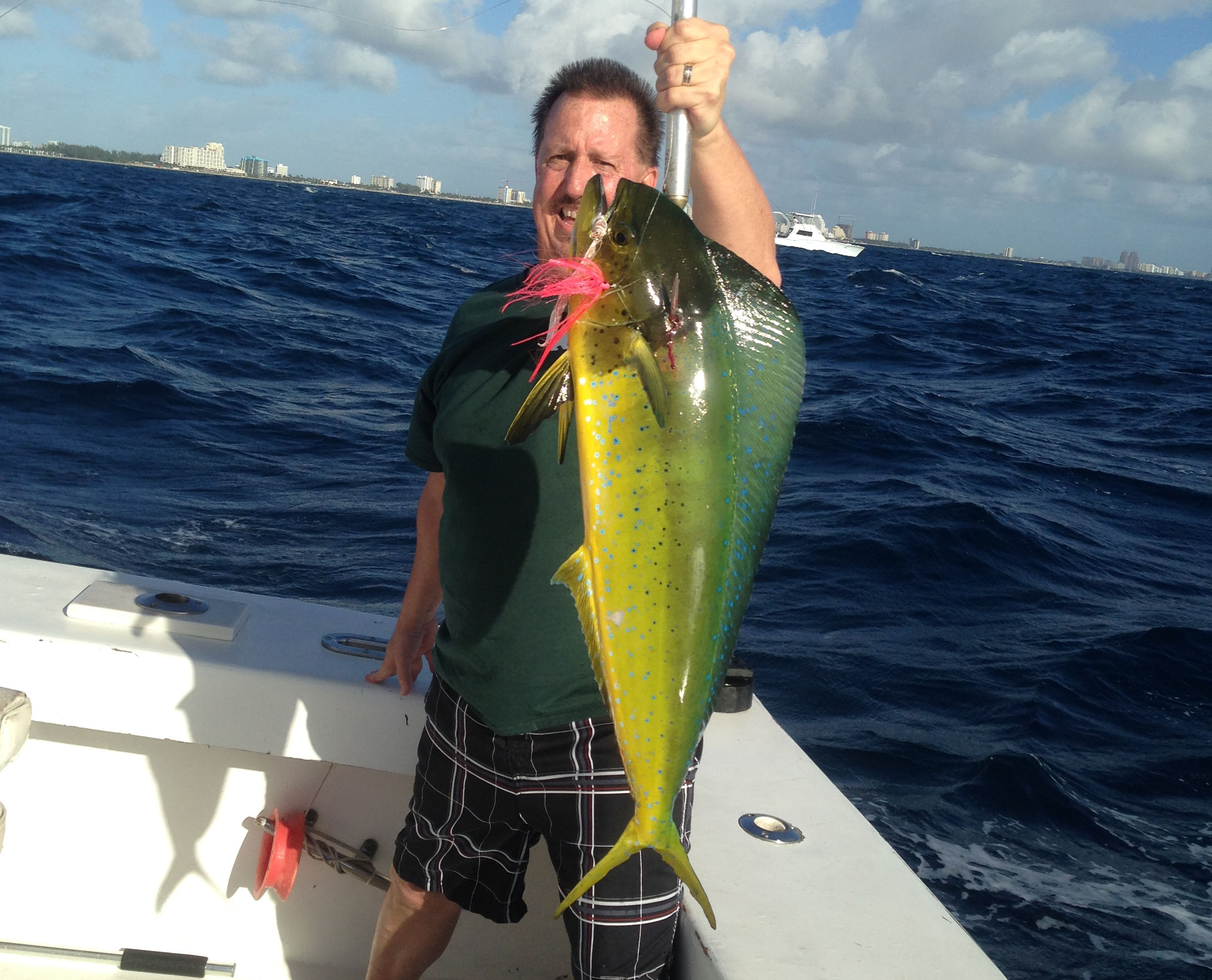 April is the Best Month For Deep Sea Fishing in Fort Lauderdale